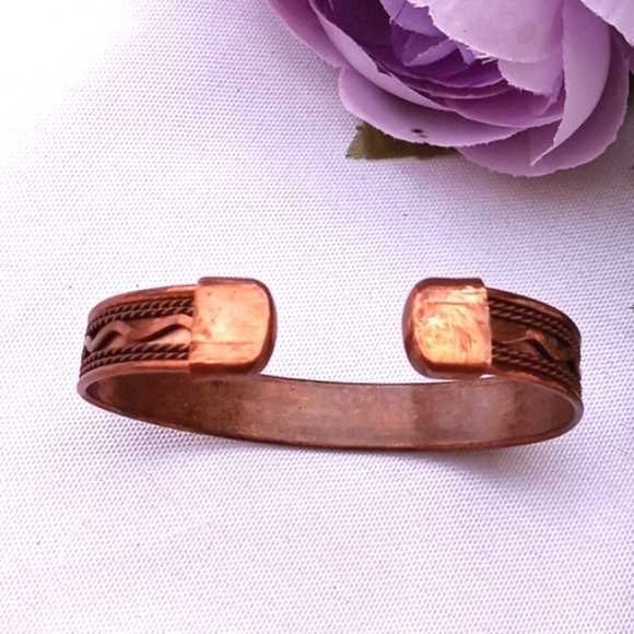 Copper Healing Bracelet - Picture 3 of 6